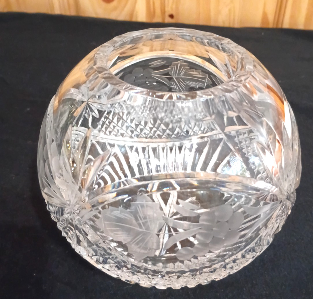 Crystal Floral Fruit Clear Etched Heavy Round Bowl Vase 5x6 Fairy